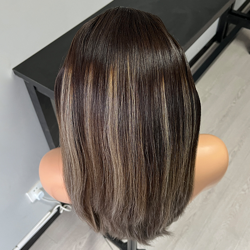 21 Inches WW143 Color Slight Layer Sport Pony Wig