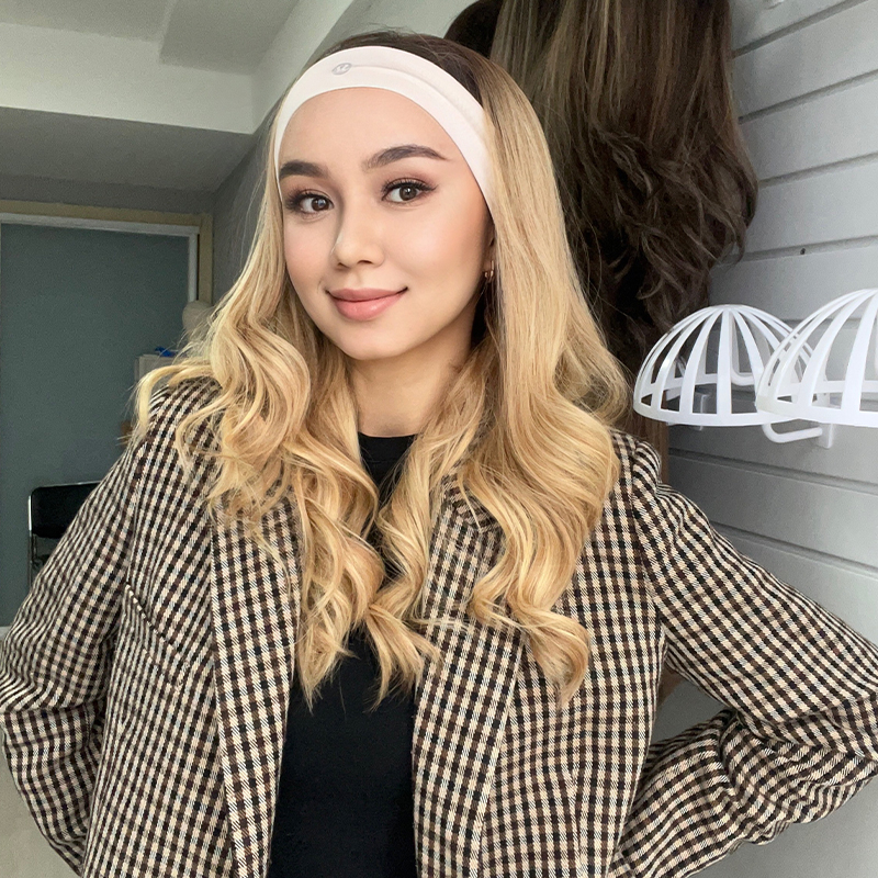 21 Inches WW127 Color Slight Layer Sport Pony Wig