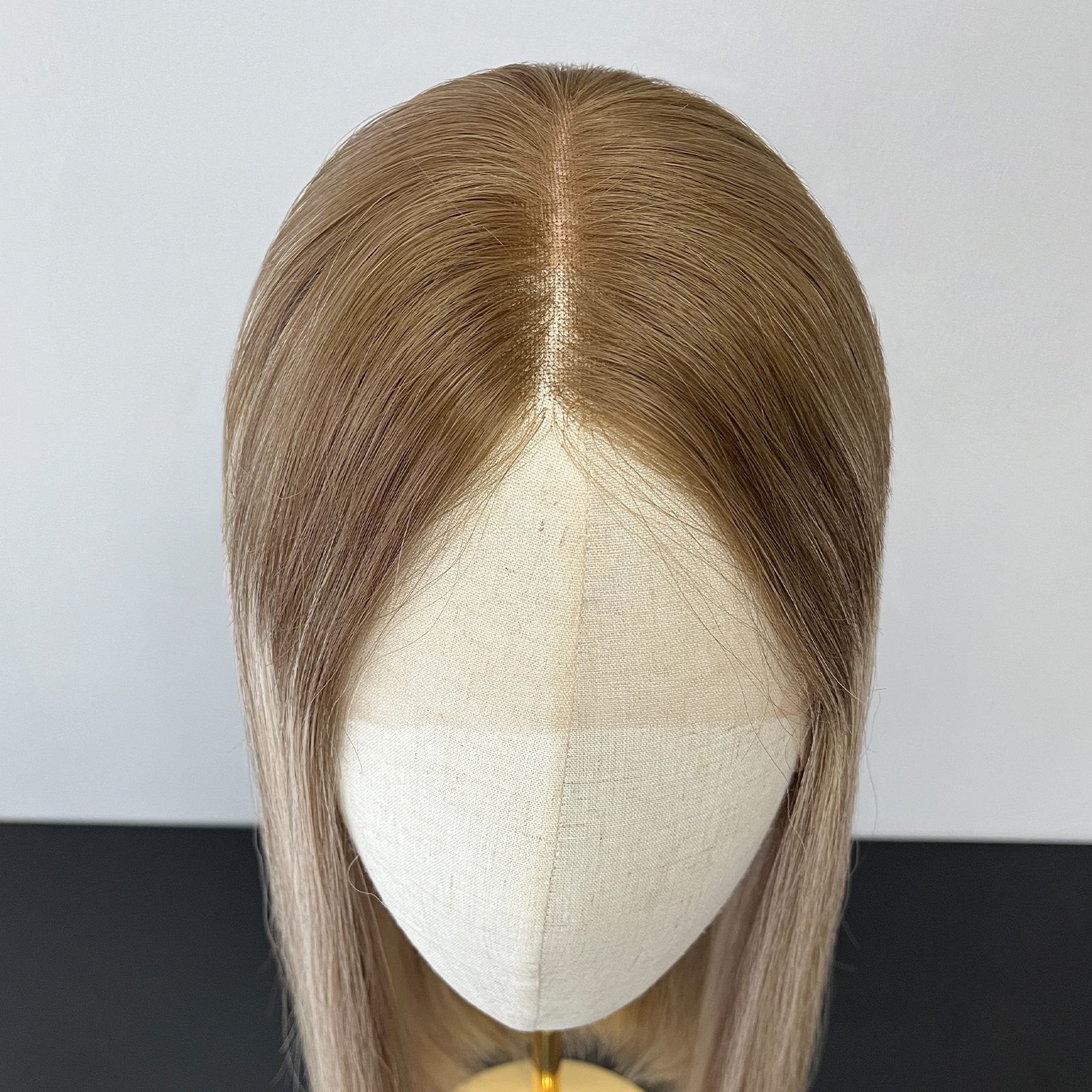 20 Inches VD110 Slight Layer Lace Top Wigs