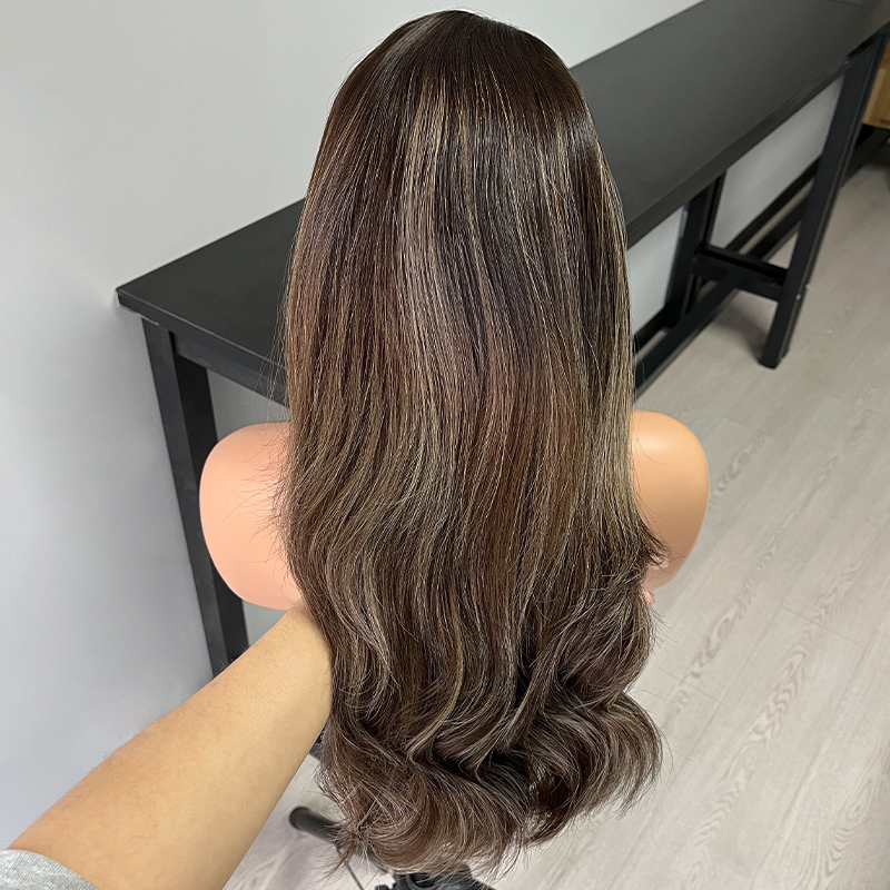 21 Inches WW147 Color Slight Layer Sport Pony Wig