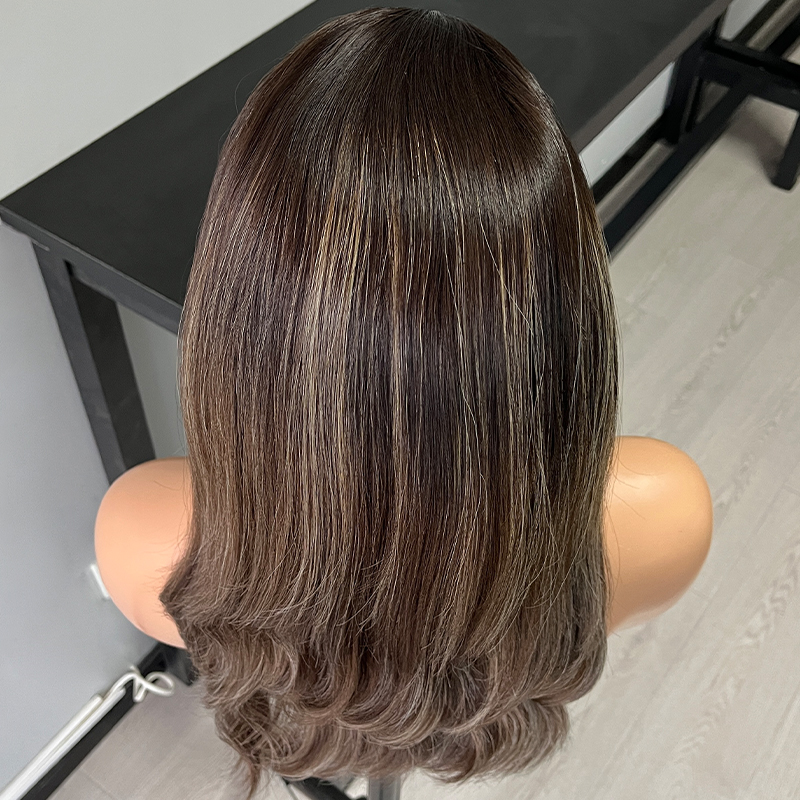 21 Inches WW147 Color Slight Layer Sport Pony Wig