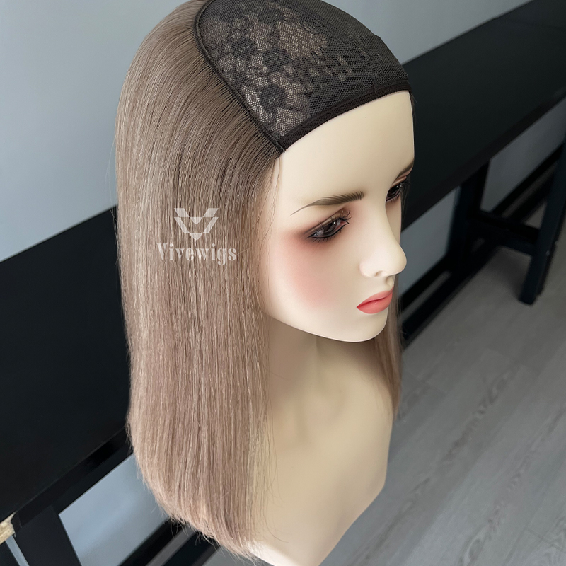 #Oliver Color Hatfall Wig 