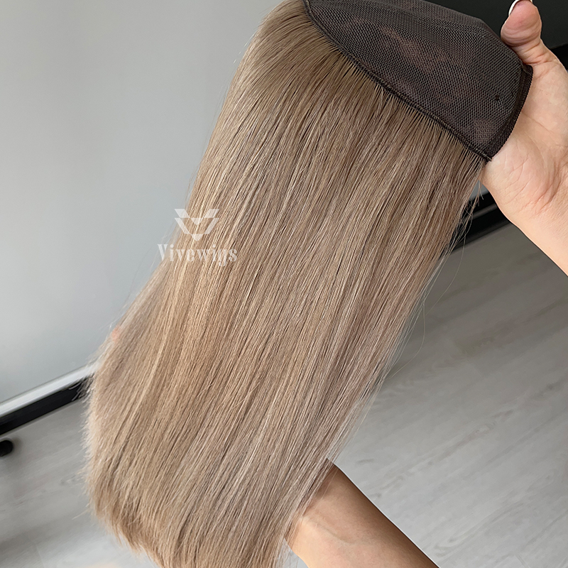 #Oliver Color Hatfall Wig 